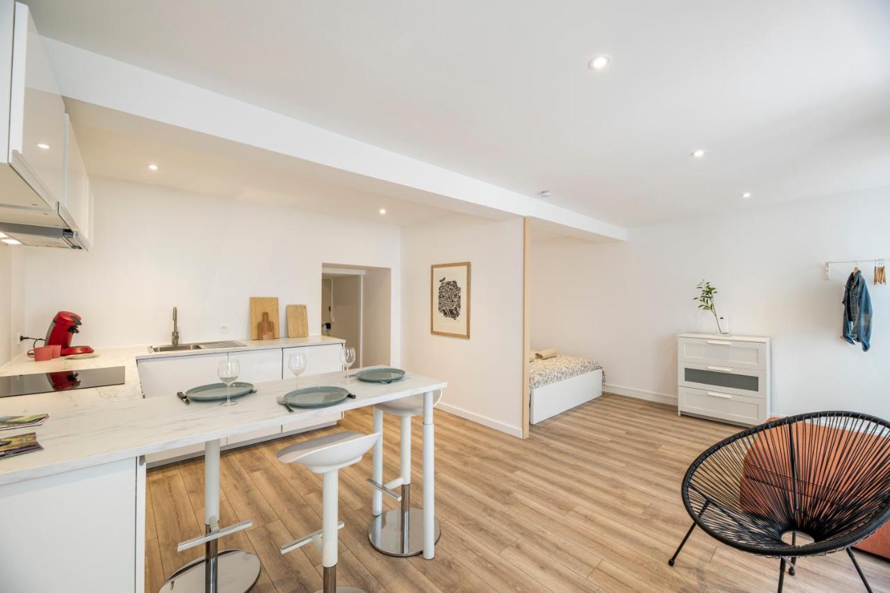 Quartier Du Chateau, Superbe Appartement Avec Parking Pau Eksteriør bilde