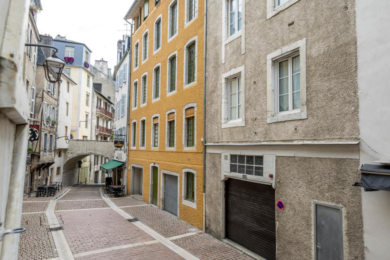 Quartier Du Chateau, Superbe Appartement Avec Parking Pau Eksteriør bilde
